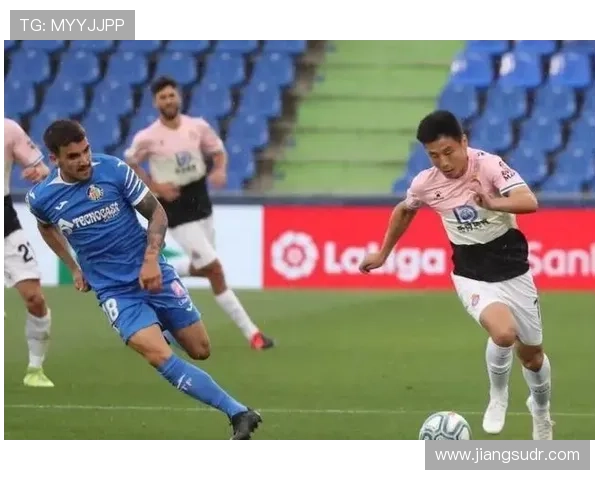 皇马后卫赫伊森辱华争议事件